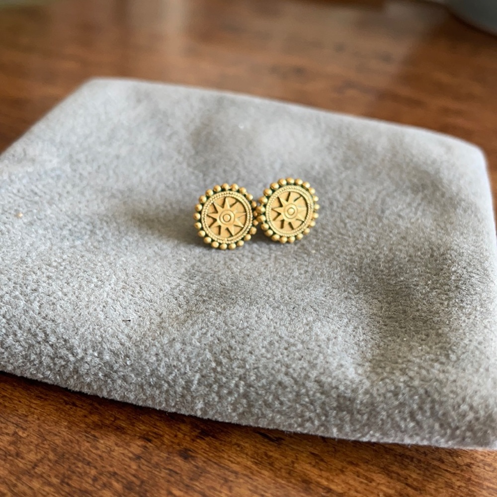 Satya Sun Studs
